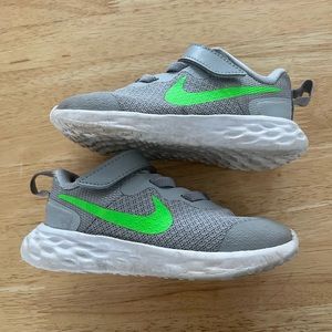 Toddler size 8 sneaker